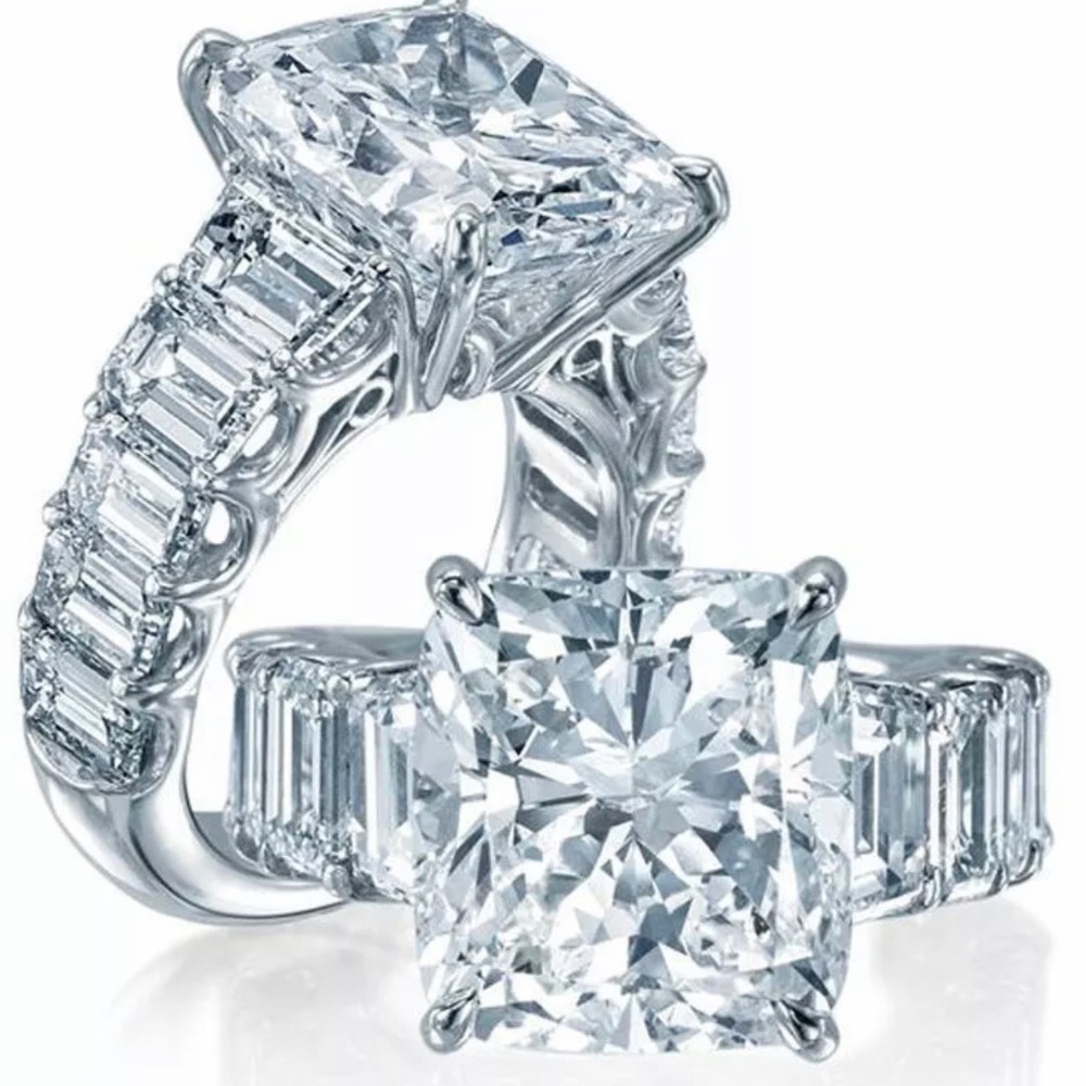 Cubic Zirconia Sterling Silver 12-13 carat ring
